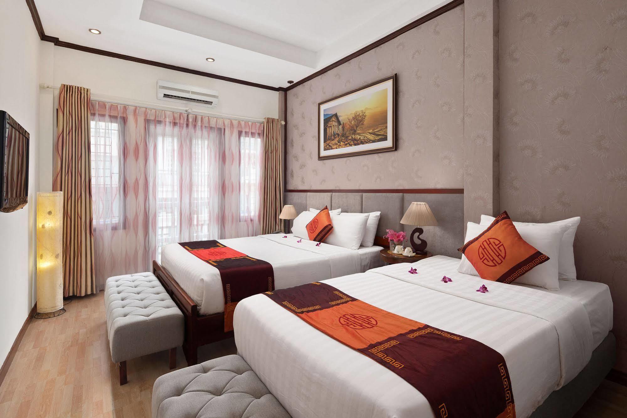 Hanoi Symphony Hotel Buitenkant foto